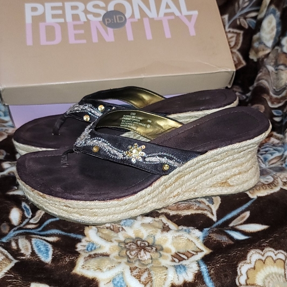 Personal Identity Brown Embroidered Sandals - Picture 2 of 8